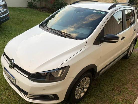 VOLKSWAGEN FOX 1.0 MPI TRACK 12V FLEX 4P MANUAL VOLKSWAGEN FOX 1.0 MPI TRACK 12V FLEX 4P MANUAL
